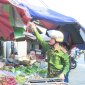 Tình trạng lấn chiếm hành lang giao thông ở thị trấn Lang Chánh