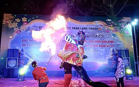 Đặc sắc màn múa sư tử đêm văn nghệ mừng Đảng, mừng Xuân